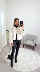 Casacos de Pelos Silvia