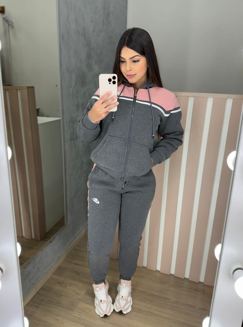 Conjunto Moletom Pelúcia Bordado