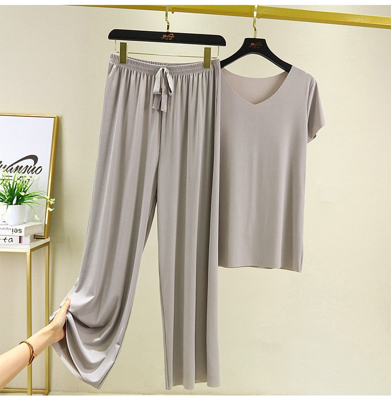 Conjunto Martina Camiseta + Calça (Nova tendência 2022/23)