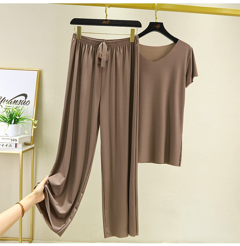 Conjunto Martina Camiseta + Calça (Nova tendência 2022/23)
