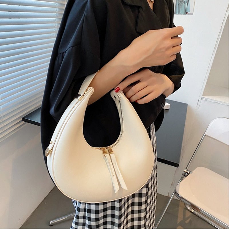 Bolsa em Couro Baguete Imperial