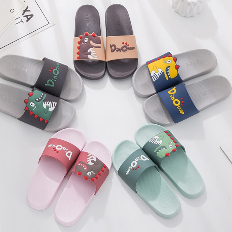Chinelo antiderrapante feminino Dino